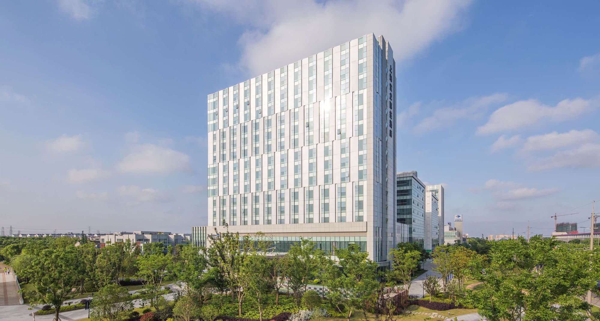 Radisson Blu Hotel, Shanghai Pudong Jinqiao - Exterior