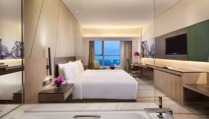 Radisson Blu Hotel, Shanghai Pudong Jinqiao - Superior Room