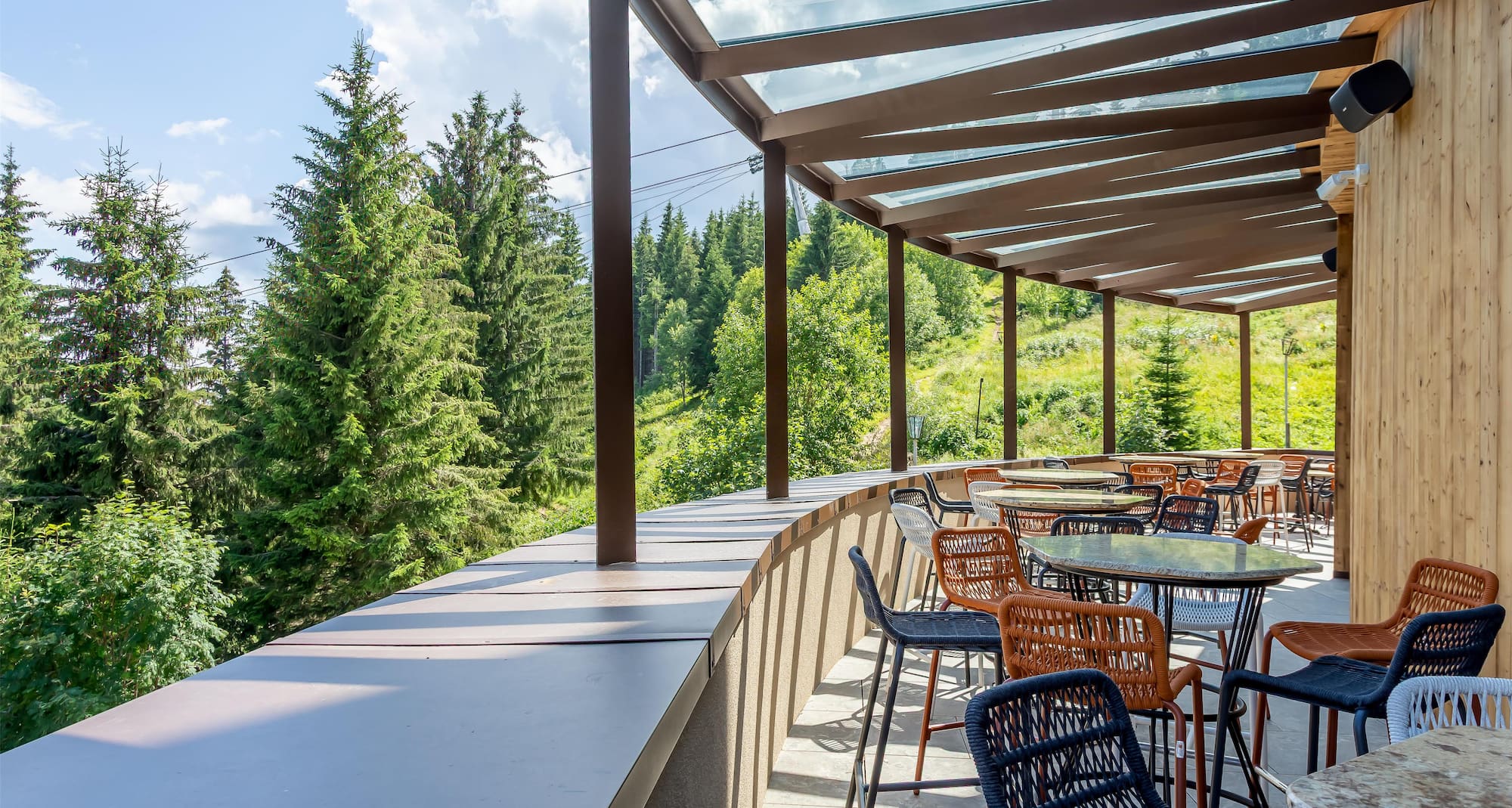 Radisson Blu Hotel, Sinaia Cota 1400 - Bar terrace