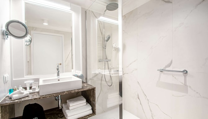 Radisson Blu Hotel, Sopot - Gjesterom bad