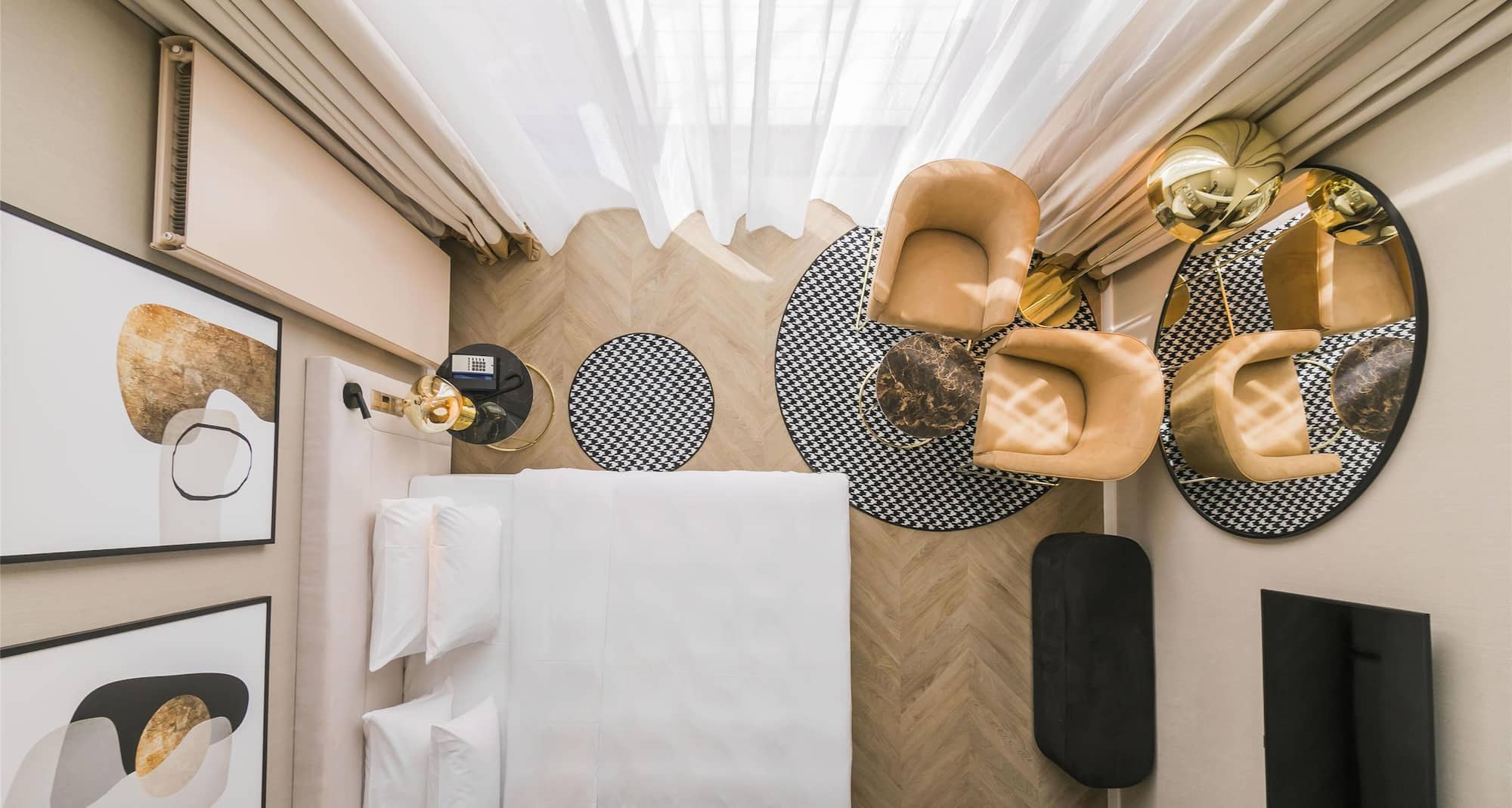 Radisson Blu Hotel, Sopot - Junior Suite with Balcony view from mezzanine