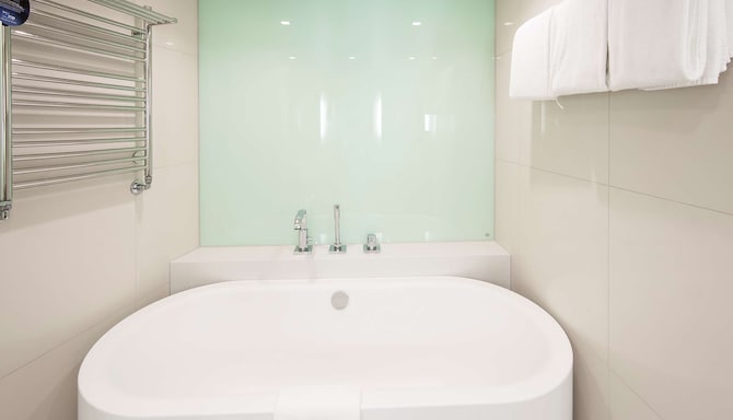 Radisson Blu Hotel & Spa, Daugava Riga - Люкс