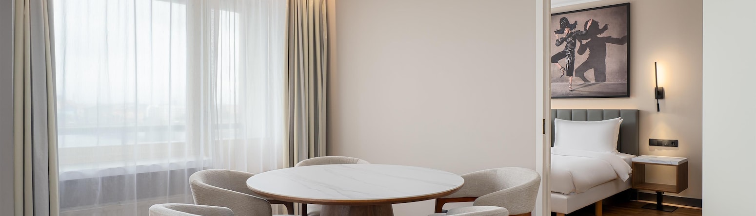 Radisson Blu Hotel and Spa, Daugava Riga - One Bedroom Suite