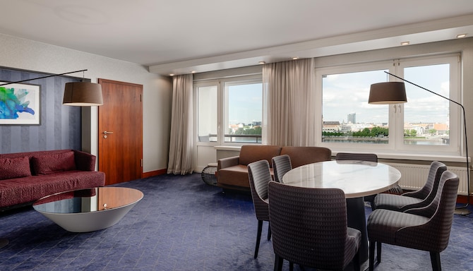 Radisson Blu Hotel & Spa, Daugava Riga - Sviitti