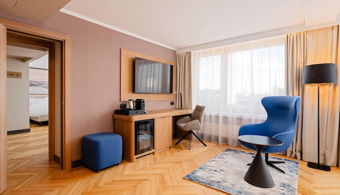 Radisson Blu Hotel & Spa, Daugava Riga - Family Suite with Spa Access