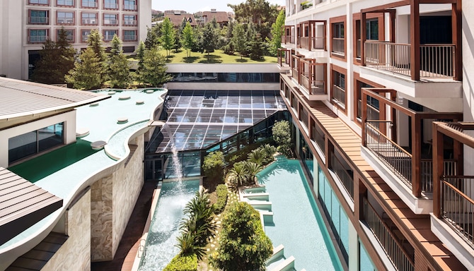 Radisson Blu Hotel & Spa, Istanbul Tuzla - Zen garden view