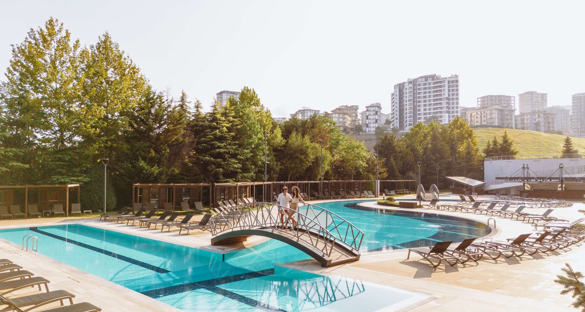 Radisson Blu Hotel and Spa, Istanbul Tuzla - Outside Pool