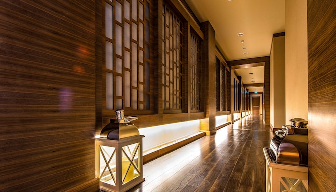 Radisson Blu Hotel and Spa, Istanbul Tuzla - Spa corridor