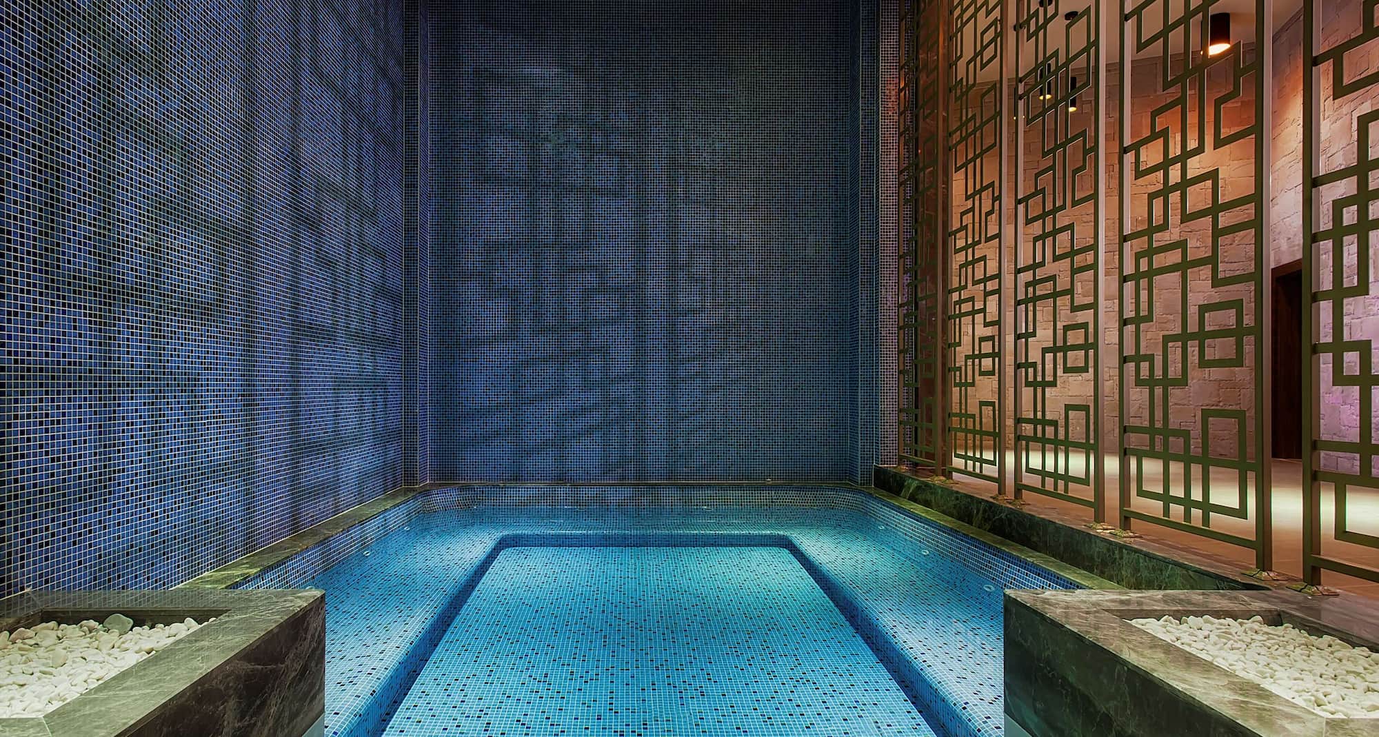 Radisson Blu Hotel & Spa, İstanbul Tuzla - Girdaplı Küvet