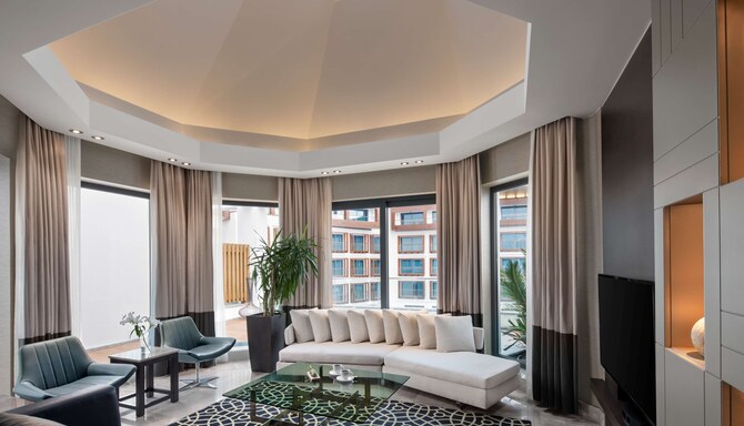 Radisson Blu Hotel & Spa, Istanbul Tuzla - Presidential Suite living room
