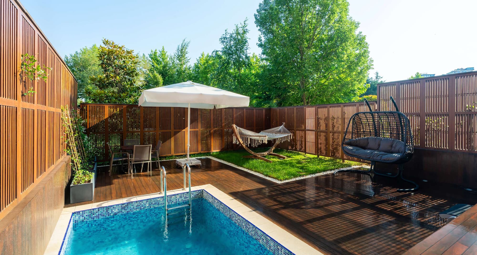 Radisson Blu Hotel & Spa, Istanbul Tuzla - сад люкса Pool