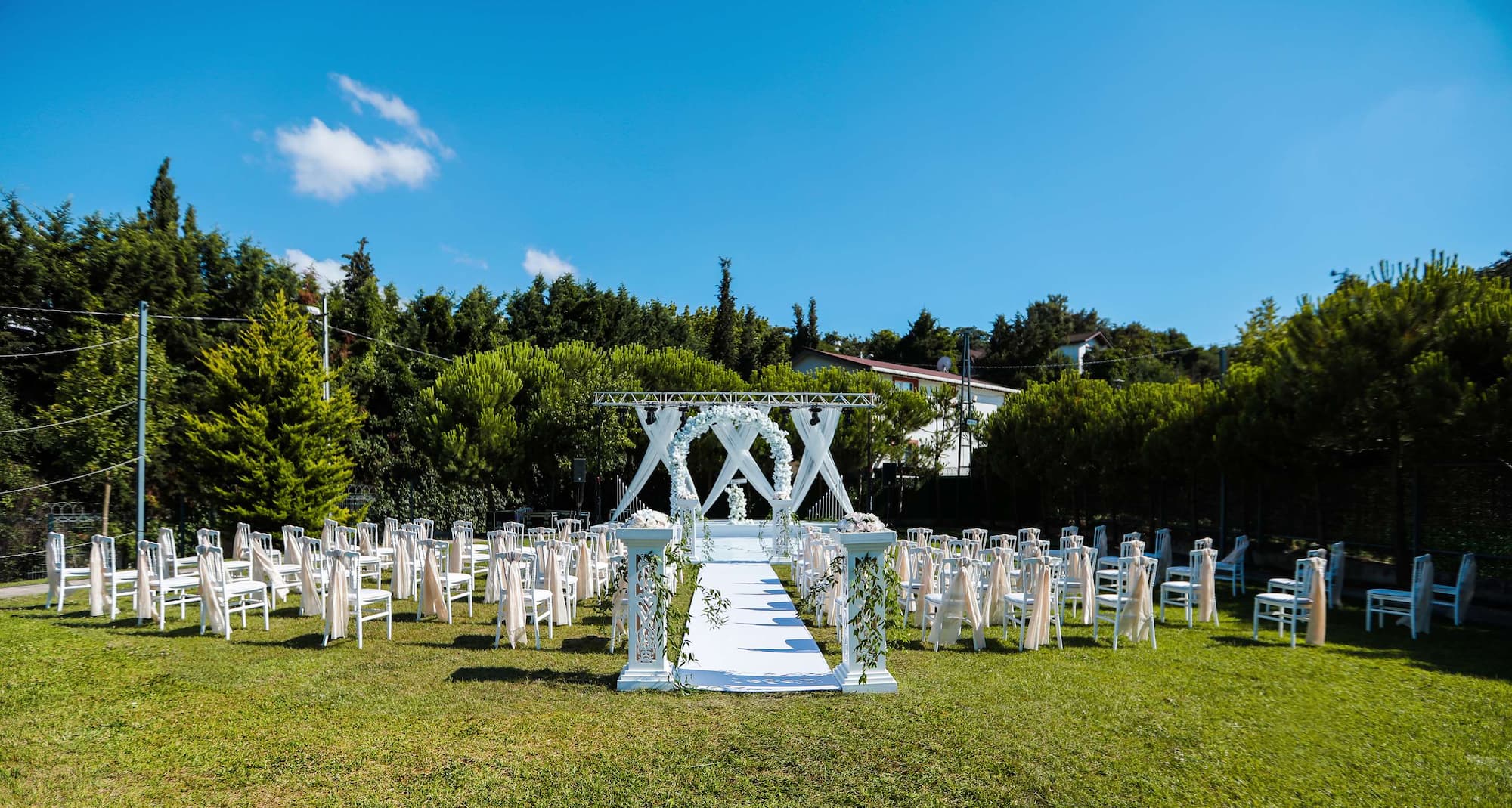 Radisson Blu Hotel & Spa, İstanbul Tuzla - Çamlıbel'de Gündüz Düğünü