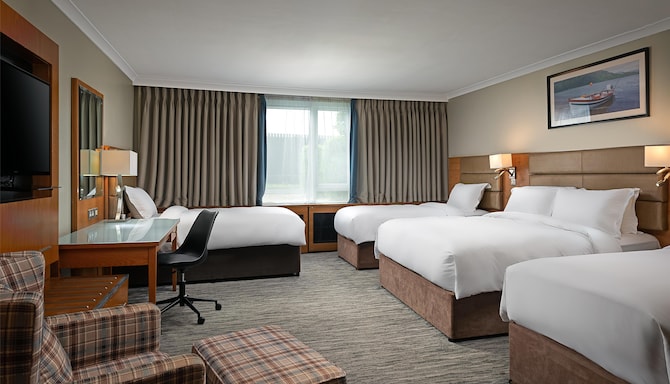 Radisson Blu Hotel & Spa, Limerick - Large Family Room