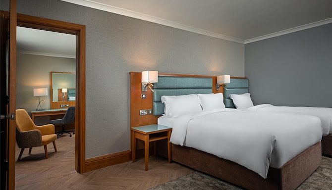 Radisson Blu Hotel & Spa, Limerick - Interconnecting Family Room