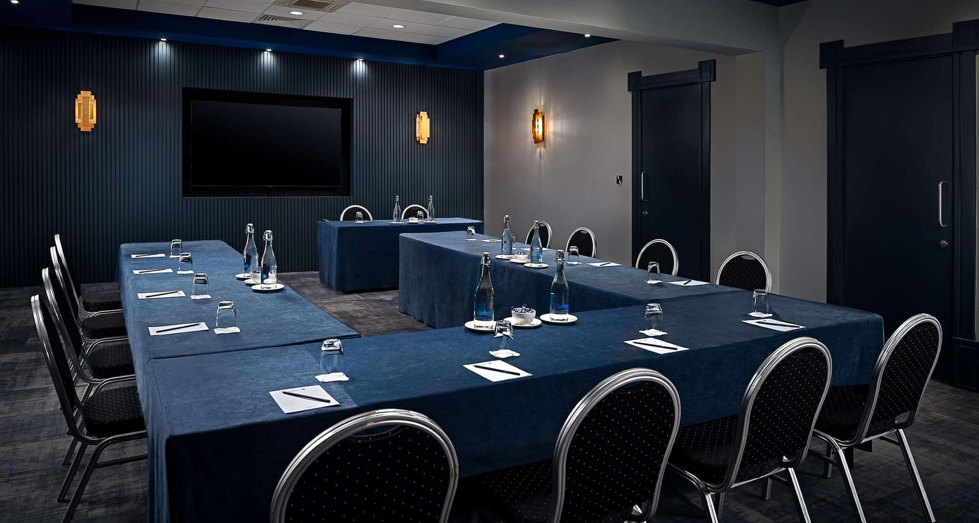 Radisson Blu Hotel and Spa, Limerick - Dromineer Suites Meeting Room