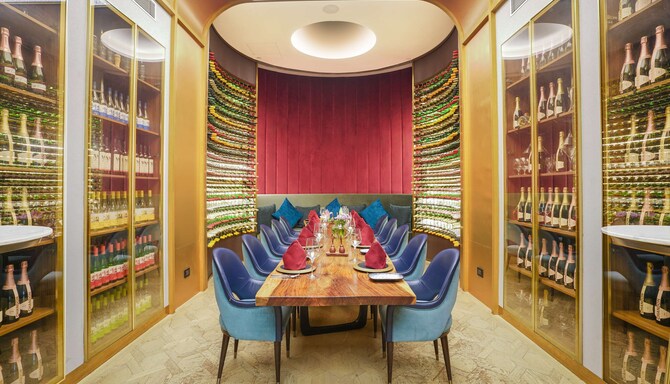 Radisson Blu Hotel and Spa, Nashik - The Tuscan Room