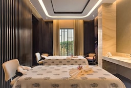 Radisson Blu Hotel and Spa, Nashik - Spa - Couple treatment Room