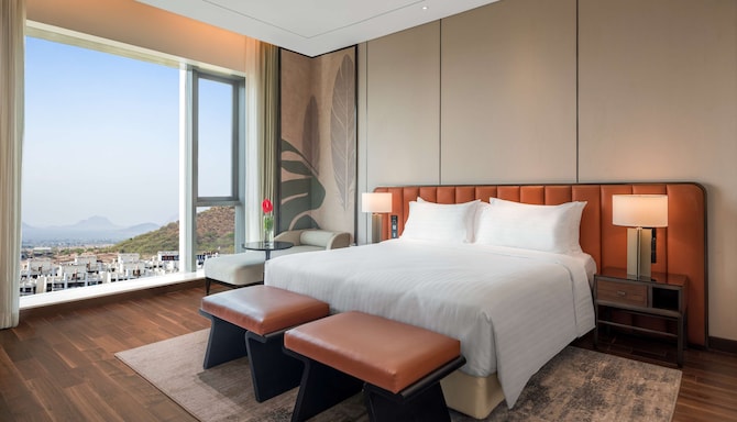 Radisson Blu Hotel & Spa, Nashik - Premium Suite with Hill View