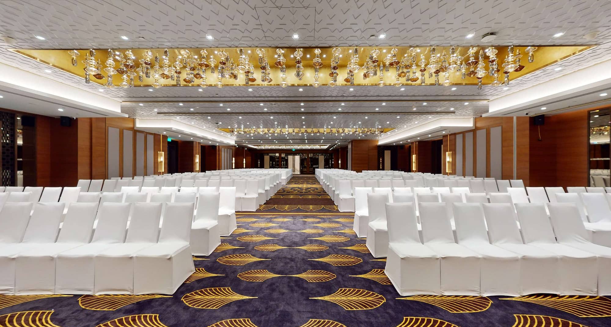 Radisson Blu Hotel and Suites GRT Chennai - Royal Mile Ballroom