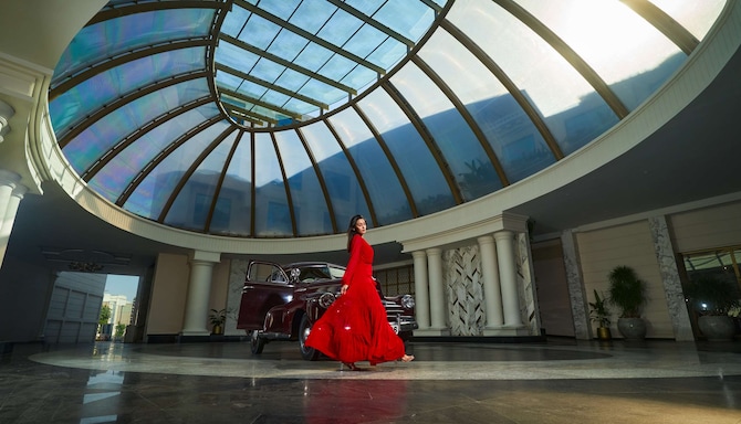 Radisson Blu Hotel and Suites GRT Chennai - Hotel entrance