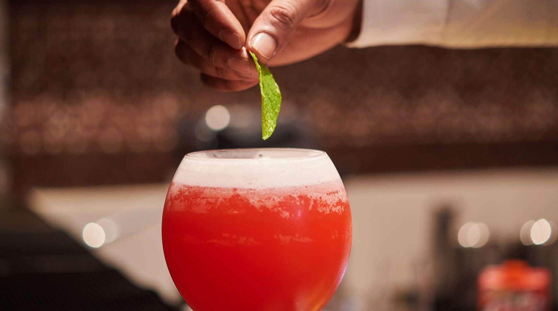 Radisson Blu Hotel and Suites GRT Chennai - Kari Theory