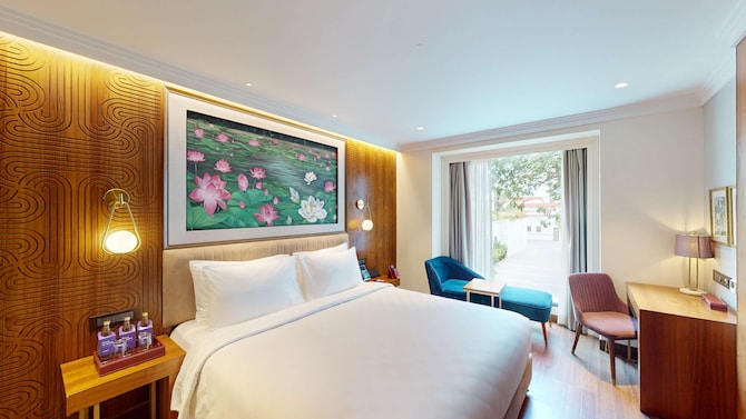 Radisson Blu Hotel & Suites GRT Chennai - Premium Room