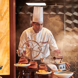 Radisson Blu Hotel and Suites GRT Chennai - Kari Theory