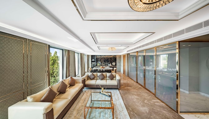 Radisson Blu Hotel & Suites GRT Chennai - Presidential Penthouse Suite
