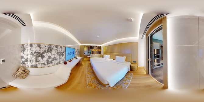Radisson Blu Hotel & Suites GRT Chennai - Junior suite with twin bed