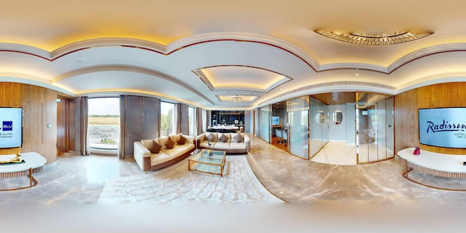 Radisson Blu Hotel & Suites GRT Chennai - Presidential Suite