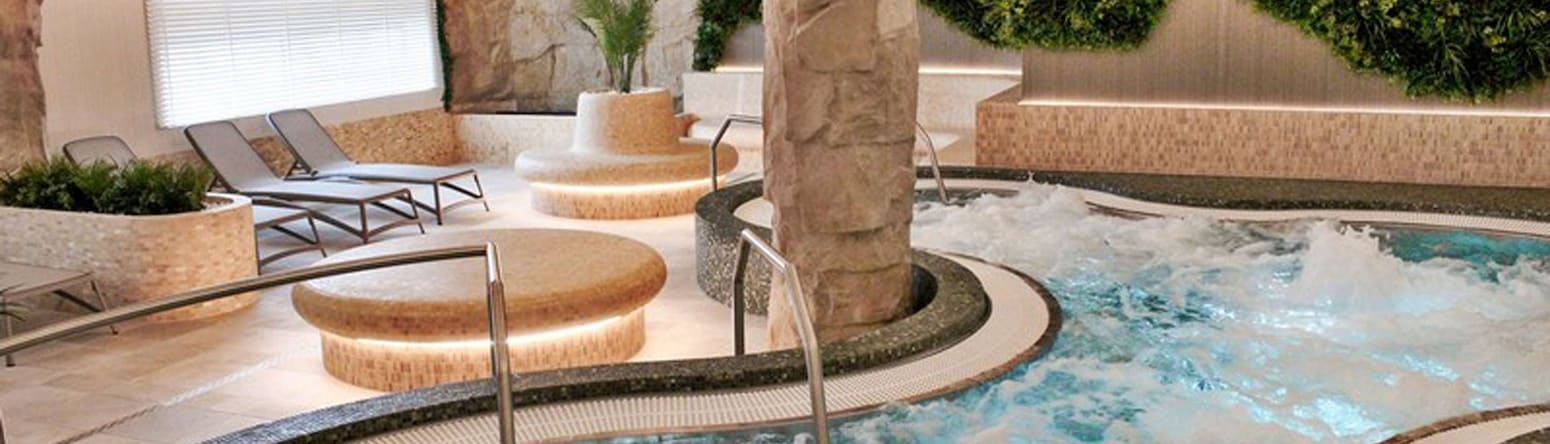 Radisson Blu Hotel, Szczecin - Baltica Wellness and Spa jacuzzi
