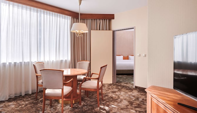 Radisson Blu Hotel, Szczecin - Suite One Bedroom - High Floor  8th floor