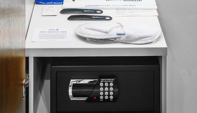 Radisson Blu Hotel, Tashkent - Guest room amenity