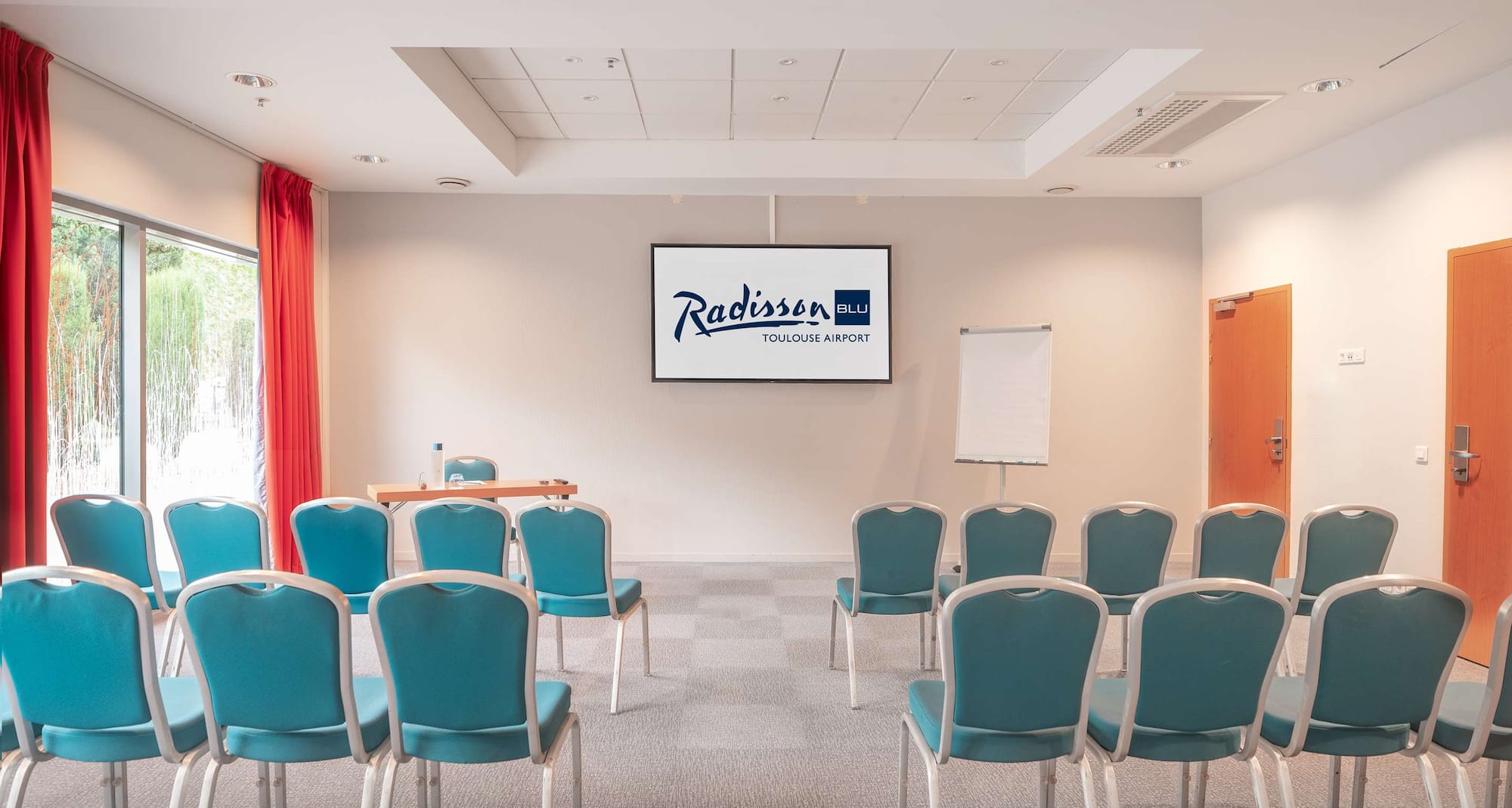 Radisson Blu Hotel, Toulouse Airport - Meeting Room Theater setup