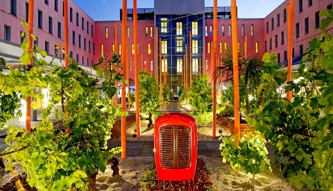 Radisson Blu Hotel, Toulouse Airport - Patio