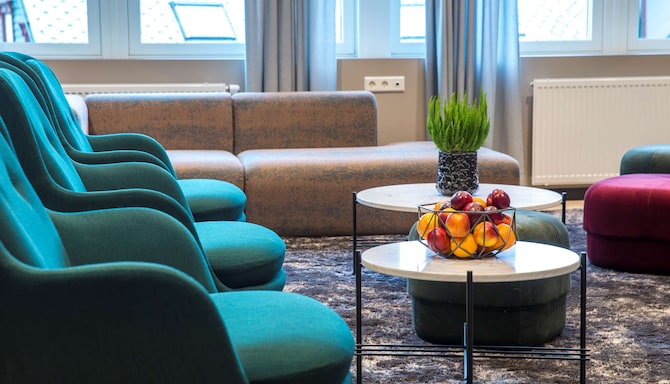 Radisson Blu Hotel, Tromsø, A Verified Net Zero Hotel - Meeting Lounge 3rd floor