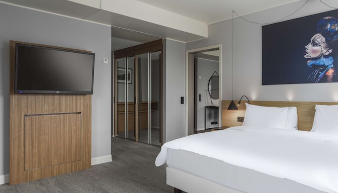 Radisson Blu Hotel, Tromsø, A Verified Net Zero Hotel - Presidential Suite