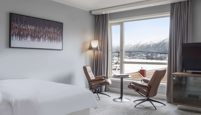Radisson Blu Hotel, Tromsø, A Verified Net Zero Hotel - Junior Suite