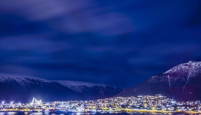 Radisson Blu Hotel, Tromsø, A Verified Net Zero Hotel - Guest Room View