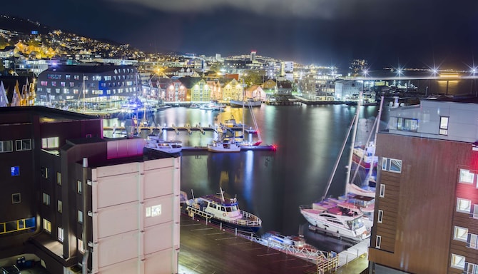Radisson Blu Hotel, Tromsø, A Verified Net Zero Hotel - Guest Room View