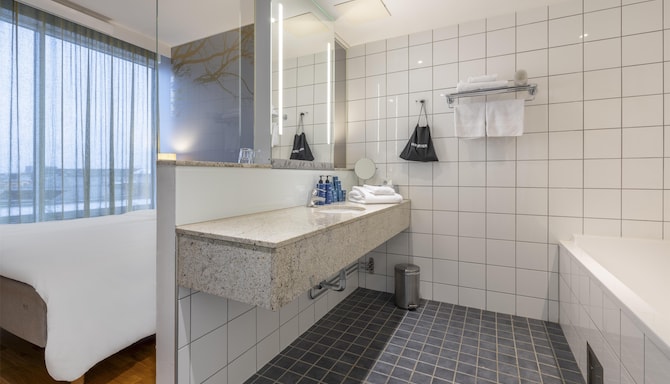 Radisson Blu Hotel, Uppsala - Suite Bad