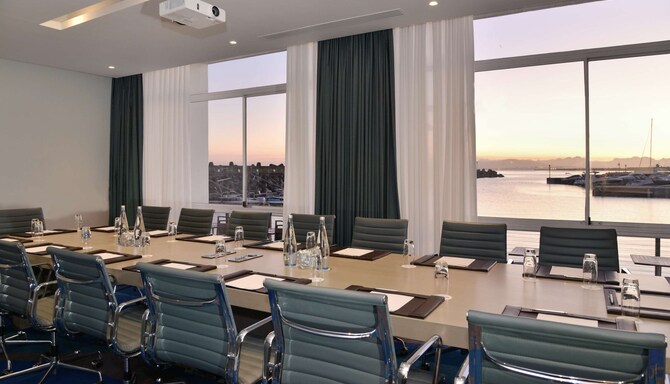 Radisson Blu Hotel Waterfront - Meeting Room Boardroom