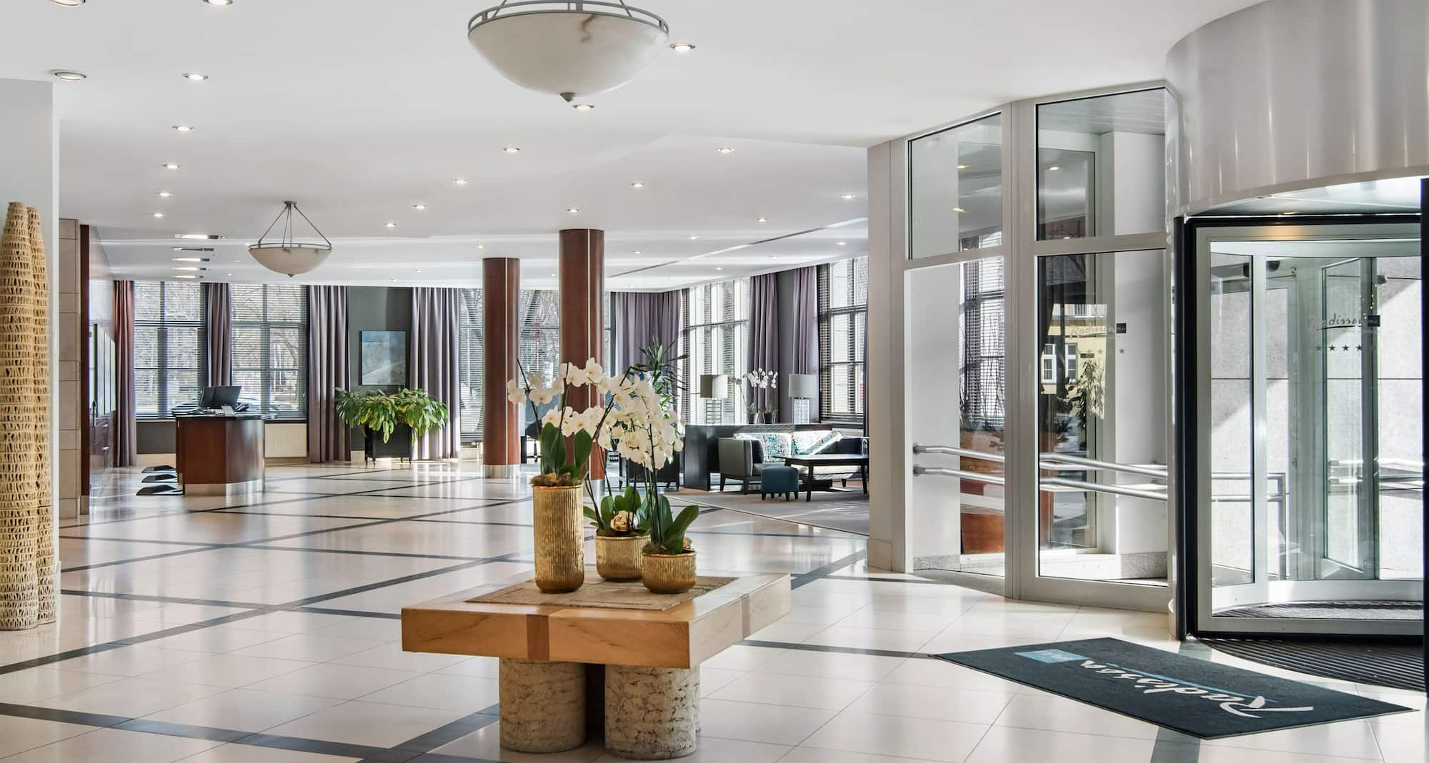 Radisson Blu Hotel, Wroclaw - hotelowe lobby