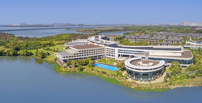 Radisson Blu Hotel, Wuhan ETD Zone - Exterior