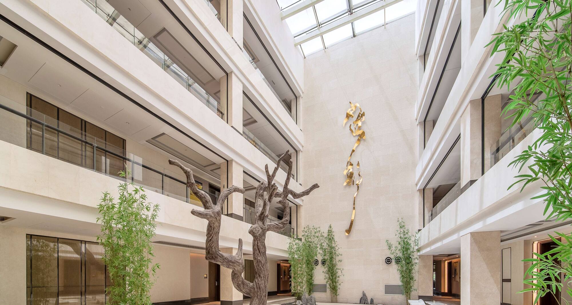 Get the best Wuhan hotel deals with Radisson hotels