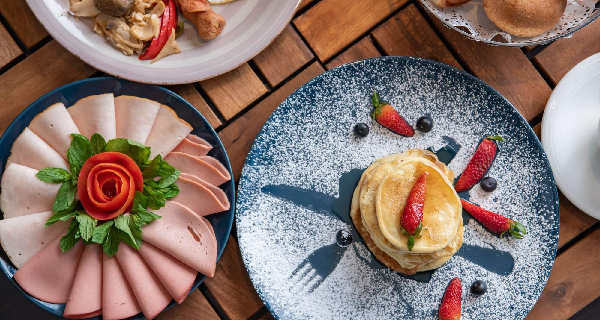 Radisson Blu Hotel, Yanbu - Food display