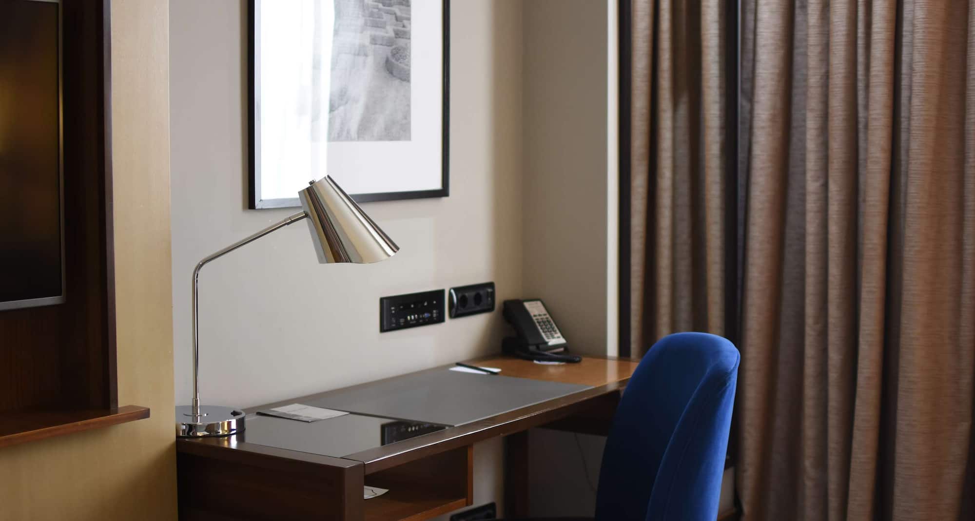 Radisson Blu Hotel, Yerevan - Superior Room