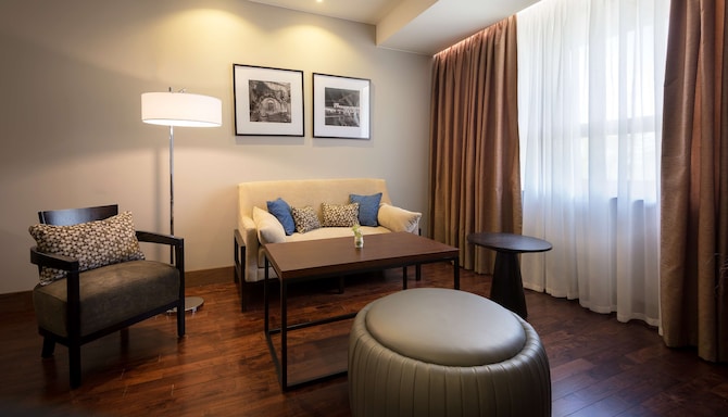 Radisson Blu Hotel, Yerevan - Junior Suite