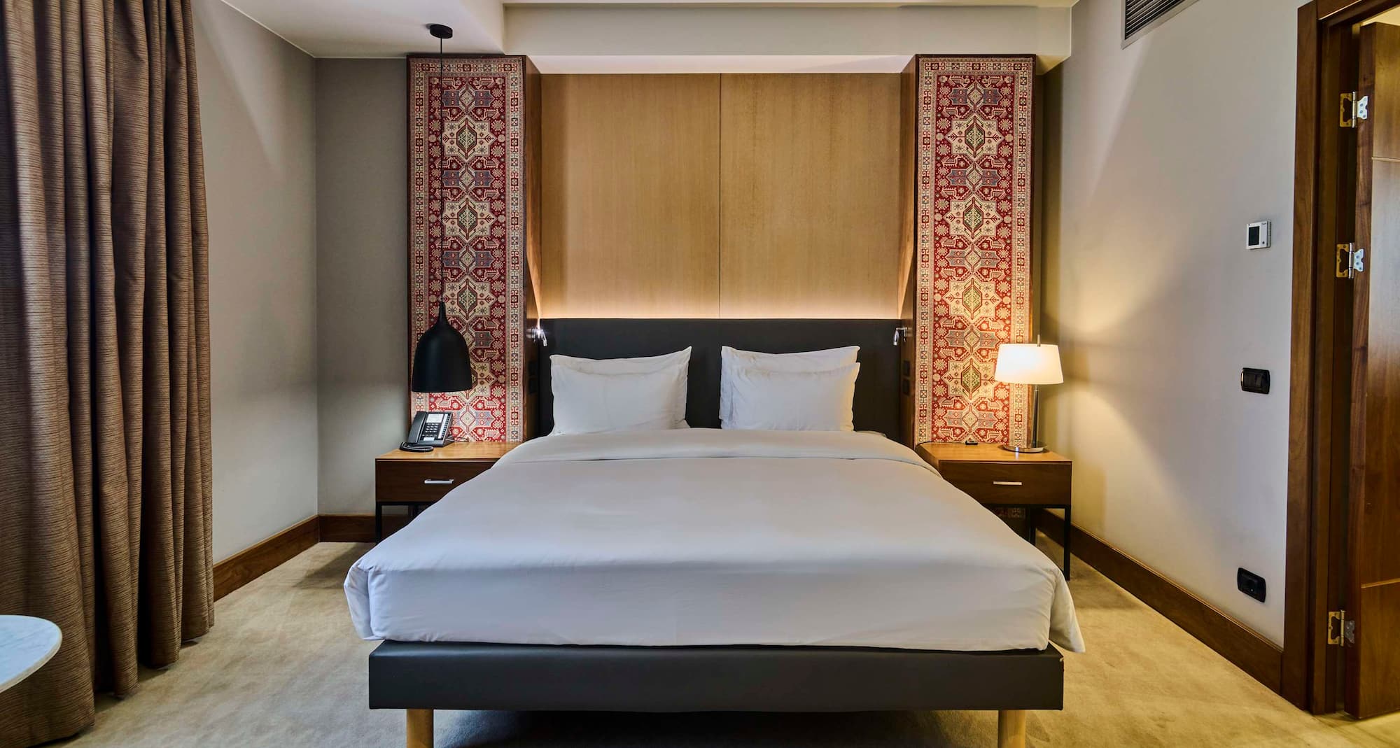 Radisson Blu Hotel, Yerevan - люкс Junior