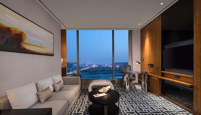 Radisson Blu Hotel, Zhengzhou Huiji - Deluxe Suite